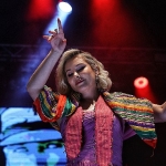 4-uluslararasi-antalya-yoruk-turkmen-festivalinde-funda-arar-coskusu.jpg