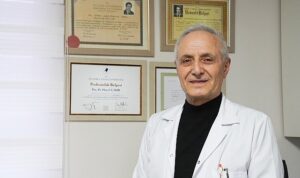 40-yas-sonrasi-senede-bir-kere-goz-muayenesi-olunmali-T1gEywOq.jpg