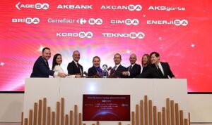 ak-portfoyden-dunyanin-sabancisina-yatirim-firsati-ak-portfoy-sabanci-toplulugu-sirketleri-fonu-DqB2YrW5.jpg