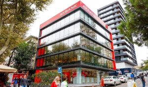 akbank-vikimaratonda-is-hayatinda-kadin-icerikleri-mercek-altina-alinacak-K2uH4p19.jpg