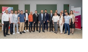 aydem-perakende-is-ortaklariyla-gelecek-vizyonunu-paylasti.jpg