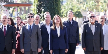 Başkan Denizli, Muhtarlar Günü’nde mahalle muhtarlarıyla bir araya geldi