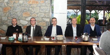 Başkan Usta'dan Muhtarlarla Güçlü İş Birliği Mesajı
