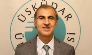 bir-yuksek-topuk-meselesi-yuksek-topuklu-ayakkabi-ile-isyerinde-olan-her-kaza-is-kazasi-clHXCszU.jpg