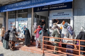 Büyükşehir, dayanışma noktalarıyla İzmirlinin yanında