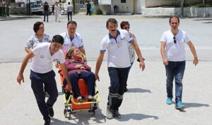 buyuksehir-ekipleri-vatandaslari-sandiga-goturecek-iJMT5cB1.jpg