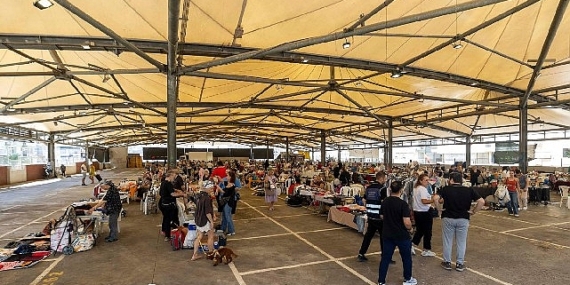 Büyükşehir’in ikinci el pazarları birinci yılını doldurdu