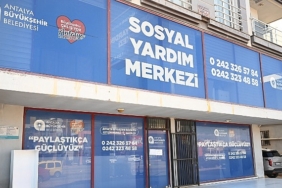 Büyükşehir Sosyal Yardım Merkezi’nde ihtiyaç sahiplerine destek