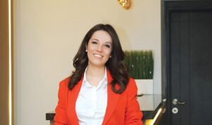 cocuk-dis-hekimligi-uzmani-dt-nurgul-demir-cocuklarin-dislerinin-curumemesi-icin-bunlara-dikkat-9bGSJOUE.jpg