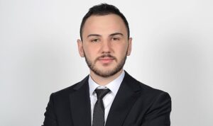 dunya-nerede-biz-oradayiz-KrpGIFAm.jpg