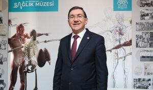 eczacilar-nilufer-belediyesi-dr-ceyhun-irgil-saglik-muzesinde-bulustu-YzIA5LCM.jpg