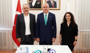 egeli-akademisyen-prof-dr-yasa-ve-ekibi-yeni-bir-bakteri-turunu-literature-kazandirdi-VgiRcOqT.jpg