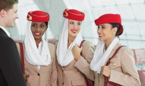 emirates-2024te-alti-kitadan-5000-kabin-memurunu-ise-almaya-hazirlaniyor-ZYvRcSfi.jpg