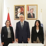 eunun-jinekolojik-ve-obstetrik-muayene-giysisi-bulusu-faydali-model-olarak-tescillendi.jpg