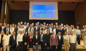 ford-otosan-ekosistemdeki-liderligini-surduruyor-lojistik-servis-saglayicilari-surdurulebilirlik-manifestosu-ile-karbon-notr-hedefine-36g68H4T.jpg