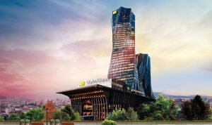 fullstack-bootcamp-2023u-basariyla-tamamlayan-3-genc-kariyerlerine-vakifbankta-devam-edecek-uON88Euf.jpg