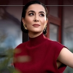 gelenekten-gunumuze-ezgi-eyuboglundan-yeni-bir-sarki.jpg