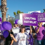 Güzelbahçe’de Alzheimer’a karşı farkındalık yürüyüşü