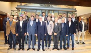 ihracatcilar-cumhuriyetimizin-ikinci-yuzyilinin-hedeflerini-belirlemek-icin-genel-kurula-gidiyor-sCVqAzzL.jpg