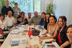 ihsan-tas-imzali-kirik-ruhlar-guclu-kadin-hikayeleriyle-geliyor.jpg