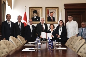 inegole-7-birimli-yeni-aile-sagligi-merkezi-icin-protokol-imzalandi.jpg