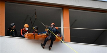 İzmir’de nefes kesen deprem tatbikatı