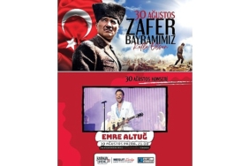 kadikoyde-30-agustos-zafer-bayrami-coskusu.jpg