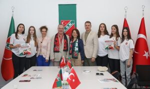 karsiyakadan-turkiyeye-ornek-is-birligi-hpv-asi-kampanyasi-basliyor-nXH18mFi.jpg