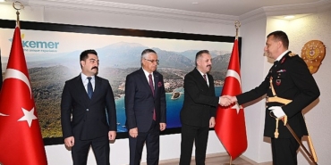 Kemer'de Cumhuriyet Bayramı coşkusu