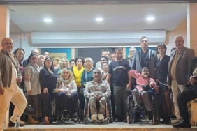 Kemer’de “Rotayı Yeniden Çizmek” belgeseli gösterildi