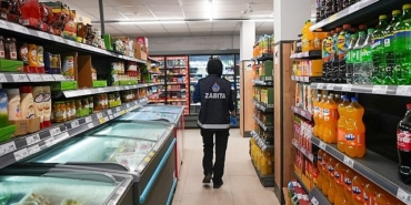 Maltepe Belediyesi’nden Cevizli’de market denetimi
