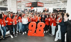 mediamarkt-yeni-magazasini-atlaspark-avmde-acti-OnbAiZJt.jpg