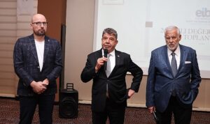 mobilya-k-git-ve-orman-urunleri-sektoru-2028-yili-sonuna-12-milyar-dolar-ihracat-hedefi-iauLbaIZ.jpg