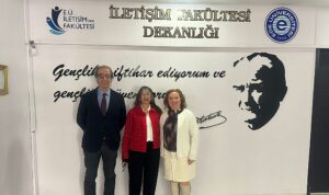 otizmli-bireylerin-erken-teshisine-ve-ozel-egitim-surecine-dikkat-ceken-proje-ay6vTkuY.jpg