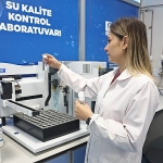 saglikli-ve-guvenli-her-damla-su-icin-teknolojik-ve-bilimsel-analiz.jpg