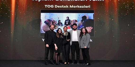 toplum-gonulluleri-vakfina-felis-odulu.jpg