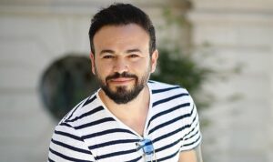 unlu-menajer-gokhan-gunesten-oyuncu-adaylarina-uyari-merdiven-alti-ajanslara-dikkat-edin-wRIGOqGv.jpg