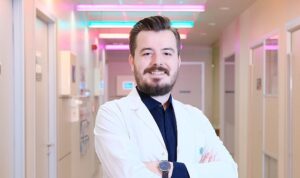uzmani-uyardi-arkadas-ya-da-cevre-onerisi-ile-antidepresan-kullanilmasi-cok-tehlikeli-95sGFyFR.jpg