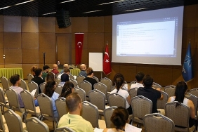 uzmanlar-uyardi-cilt-kanserine-karsi-mutlaka-koruyucu-ekipmanlar-ve-gunes-koruyucu-kullanilmali.jpg
