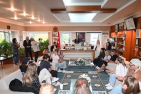 Yabancı acentecilerden Başkan Topaloğlu’na ziyaret