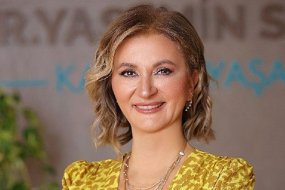 yaza-girerken-bolgesel-incelme-ve-vucut-sekillendirmede-medikal-estetik-yaklasimlar.jpg