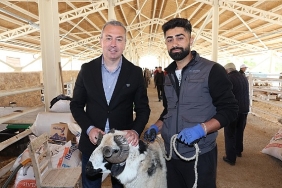 yeni-kurban-pazari-alicinin-da-saticinin-da-yuzunu-guldurdu.jpg